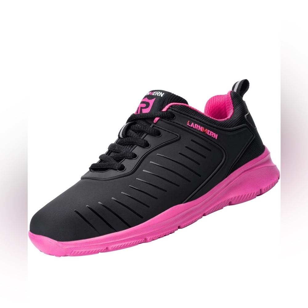 Women’s steel toes shoes